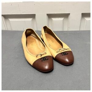 Authentic Chanel Women Beige Flats Ballet Shoes Size 38